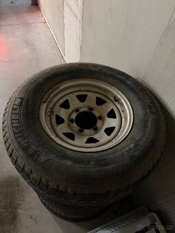 Hyundai Galloper disky + pneu r15 - 3