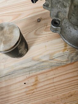 válec husqvarna 125 - 3