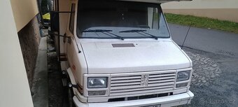 Obytné auto Peugeot j5 - 3