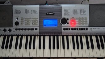 Yamaha PSR-E403 + stojan + pedál + adaptér - 3