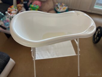 Vanička + stojan ikea - 3