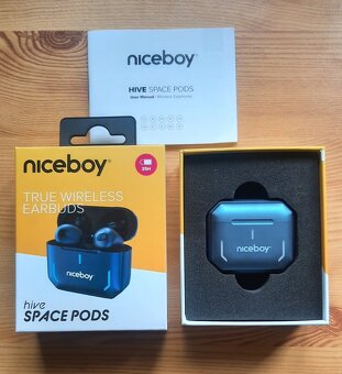 sluchátka Niceboy HIVE SpacePods - 3