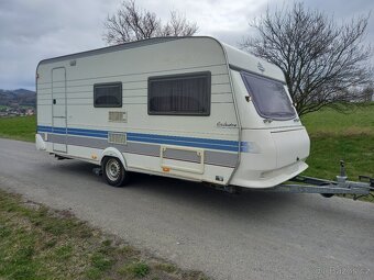 Prodám karavan hobby 495 UL . EL POJEZD,  ODDĚLENÉ POSTELE - 3