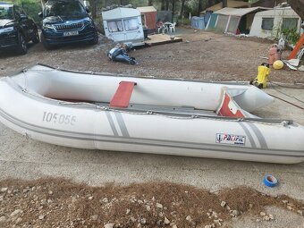 Prodám nafukovací člun Pacifik Marine 380 cm - 3