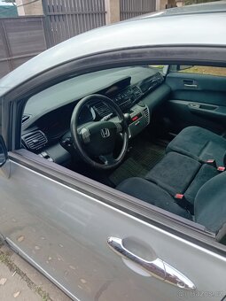 Honda FR-2,2i-CDTi - 3