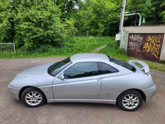 Alfa Romeo GTV 2.0 TS 16V - 3