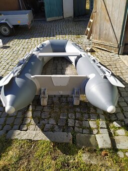 Nafukovací člun d 270 - 3