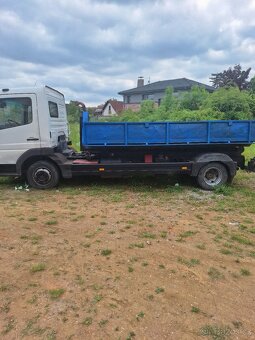 Hakovy nosič 5 t kontejneru mercedes atego - 3