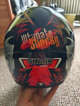 Helma Shark - 3