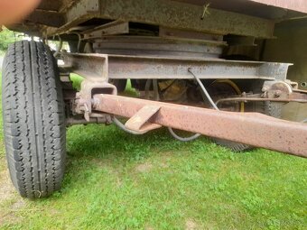 Valník, prives za traktor. Možno i na maringotku, domek, mob - 3
