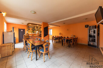 Prodej restaurace 196 m2 - 3