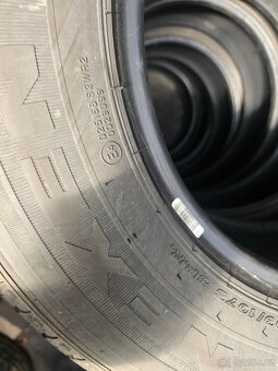 215/70R15C 109/107S Roadian CT8 NEXEN - 3