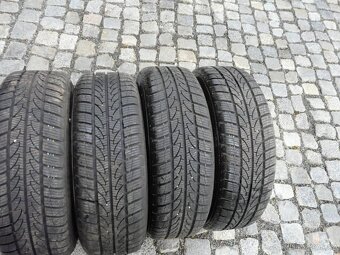 ZIMNÍ PNEU + DISKY 185/60R15 PEUGEOT 15"CITROEN - 3