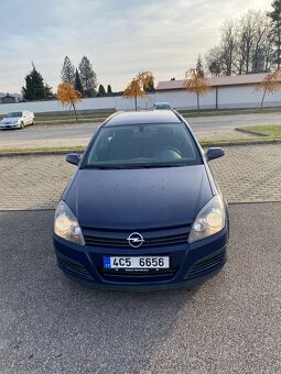 Opel Astra H - 3