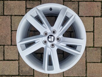 SEAT - SADA 4 ORIGINÁLNÍCH HLINÍKOVÝCH DISKŮ 6,5JX17H2 ET48 - 3