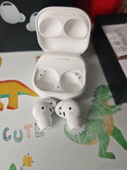 Samsung Galaxy Buds 2 Pro - 3