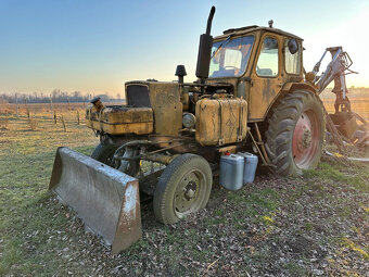 Traktorbagr Belarus - 3