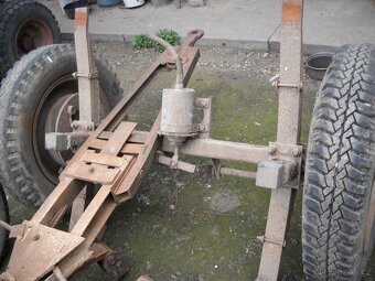 Vlek 3.5 t nápravy - 3