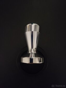 Espresso Kávovar De'Longhi DEDICA EC 685.M stříbrné + mlýne - 3