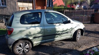 TOYOTA YARIS 1.0 VVT-I, r.v.2001 - 3