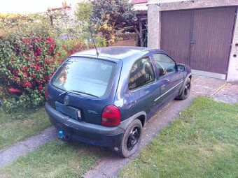 Opel Corsa 1,4i - 3