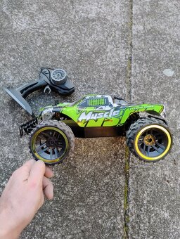RC model Monster - 3