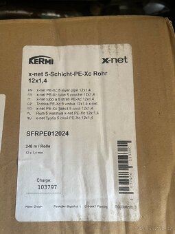 Trubka 5vrstvá PE-xc Kermi x-net 12x1,4 mm + šroubení - 3