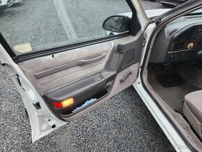 Ford Taurus 3.0 V6 Automat - 3
