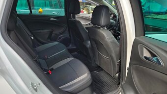 Opel Astra 1.2 Turbo 96 kW DesignTech - 3