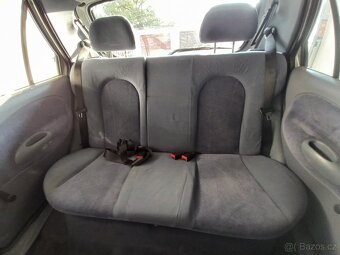 Prodám sedačky do ford fiesta 1997 ghia - 3