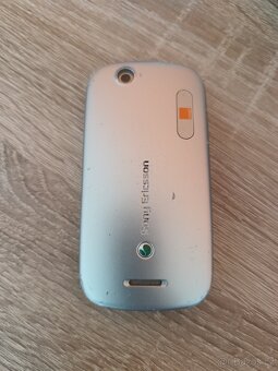 Sony Ericsson w20i zylo - 3