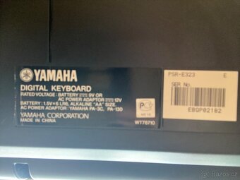 Yamaha PSR E323 se stojanem Warwick - 3