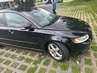 Volvo v50 drive - 3