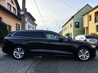 VOLVO V60 2.0D3 LED SVĚTLA, TAŽNÉ, KŮŽE, DPH, NOVÉ ROZVODY, - 3
