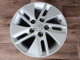 5x114,3 Toyota Auris 6Jx15 ET38 číslo alu HL47293 alu disky - 3