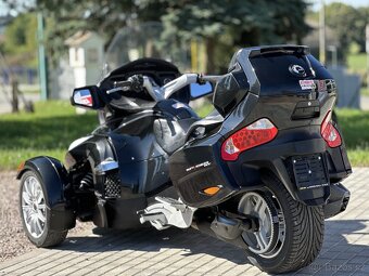 Can-am Spyder 1330 RT SM6 MY2014 - 3