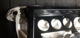 Land Rover Defender - 3