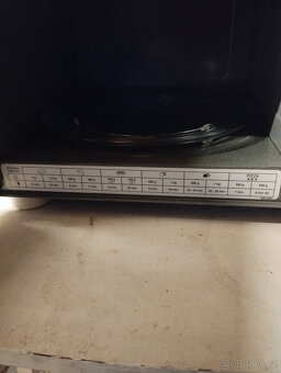 Mikrovlná trouba - 3