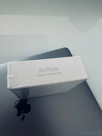 Airpods 2 - 3
