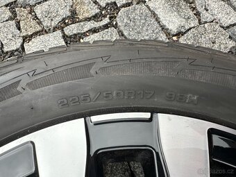 Originální kola Mercedes Benz třídy C 17 palců W206 - 3