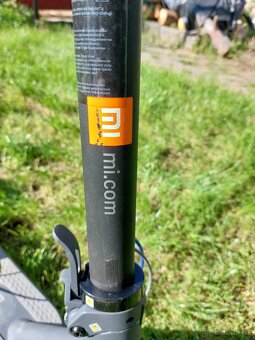 Xiaomi Mi Electric Scooter Pro 2 na prodej - 3