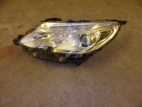 Náhradní díly Peugeot 2008 - blatníky, výztuha, L světlo - 3