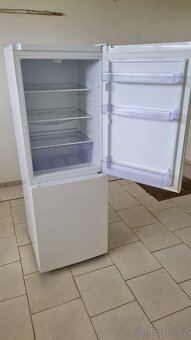 Lednice s mrazákem - 3