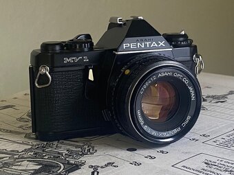 Pentax MV-1 +Pentax -M 50mm f2 - 3
