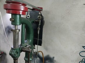 Sloupová vrtacka s vodním chlazenim - 3