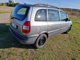Opel Zafira 2.0 Diesel Klima 7 mist Model 2004 Nová Stk - 3