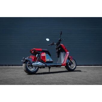 Elektro skutr Leramotors C7, červená - 3