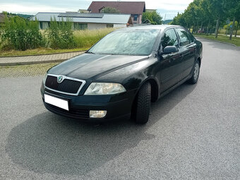 Škoda Octavia 1.6 MPI Elegance - 3