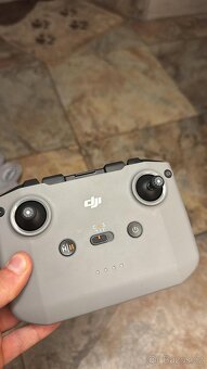 DJI RC-N3 ovladač - 3
