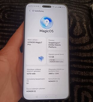 Honor Magic 7 Pro nejlepší fotomobil na českém trhu - 3